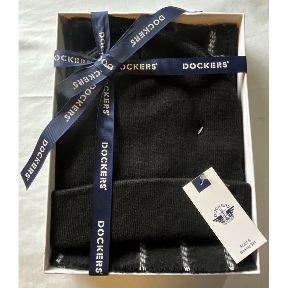 New Dockers‎ One Size Scarf & Beanie Gift Box Set Black